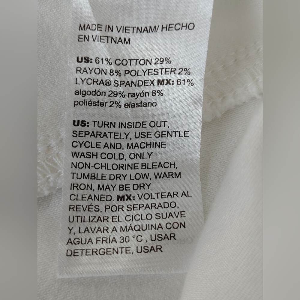 Girlfriend Slim Leg Crop Chico's Women's White Jeans Size 6 - Picture 8 of 8